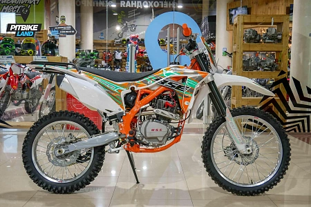 Мотоцикл кроссовый BSE (БСЕ) Z6-250e 21/18 2018